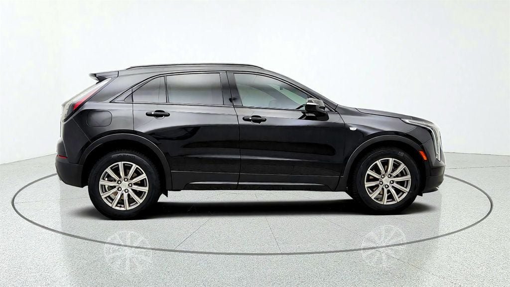 Used 2023 Cadillac XT4 Sport w/ Sun And Sound Package AWD/4WD image 4