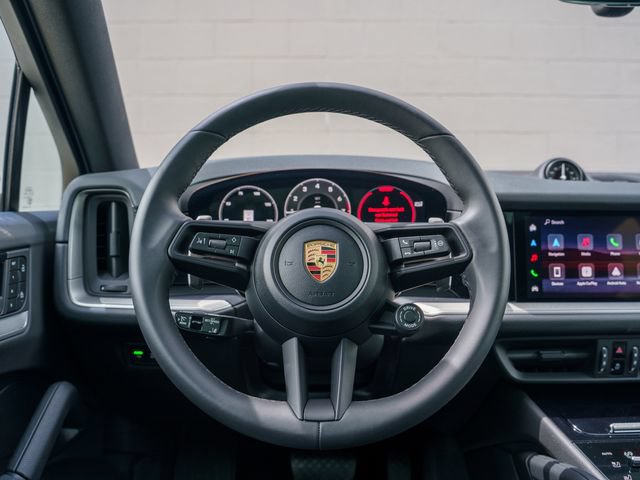 Certified 2026 Porsche Cayenne Coupe AWD/4WD image 23