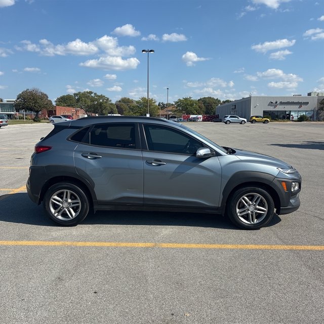 Used 2020 Hyundai Kona SEL image 3
