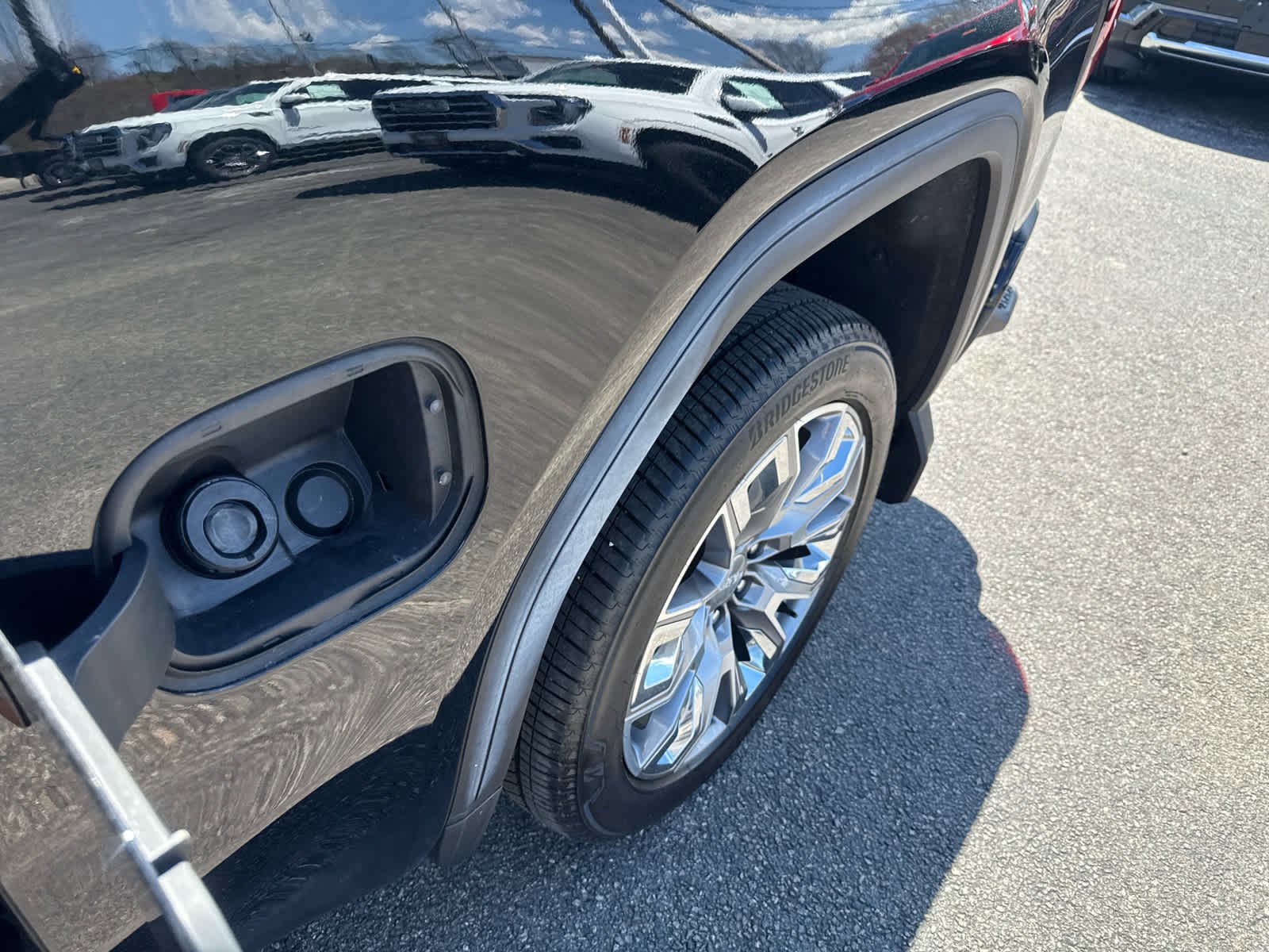 Certified 2024 GMC Sierra 1500 Denali w/ Denali Reserve Package AWD/4WD image 10