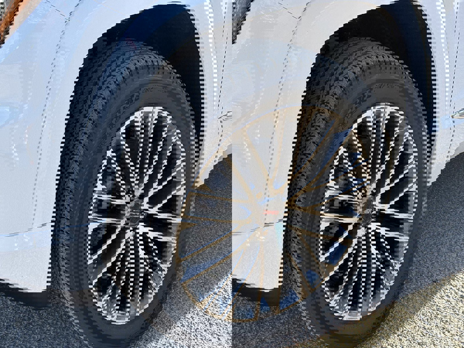 New 2026 GMC Terrain Denali w/ LPO, Floor Liner Package image 9