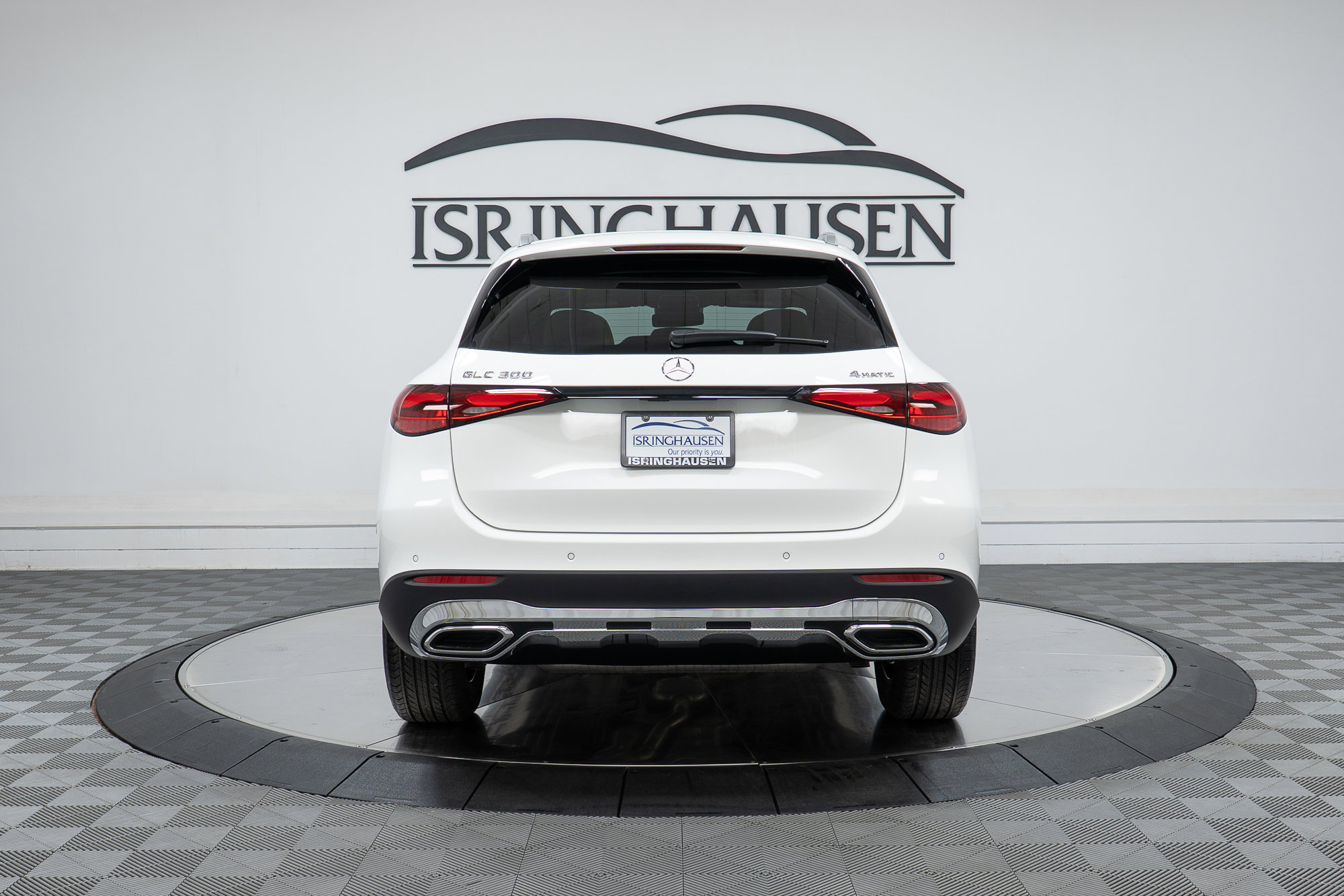 Used 2025 Mercedes-Benz GLC 300 4MATIC image 6
