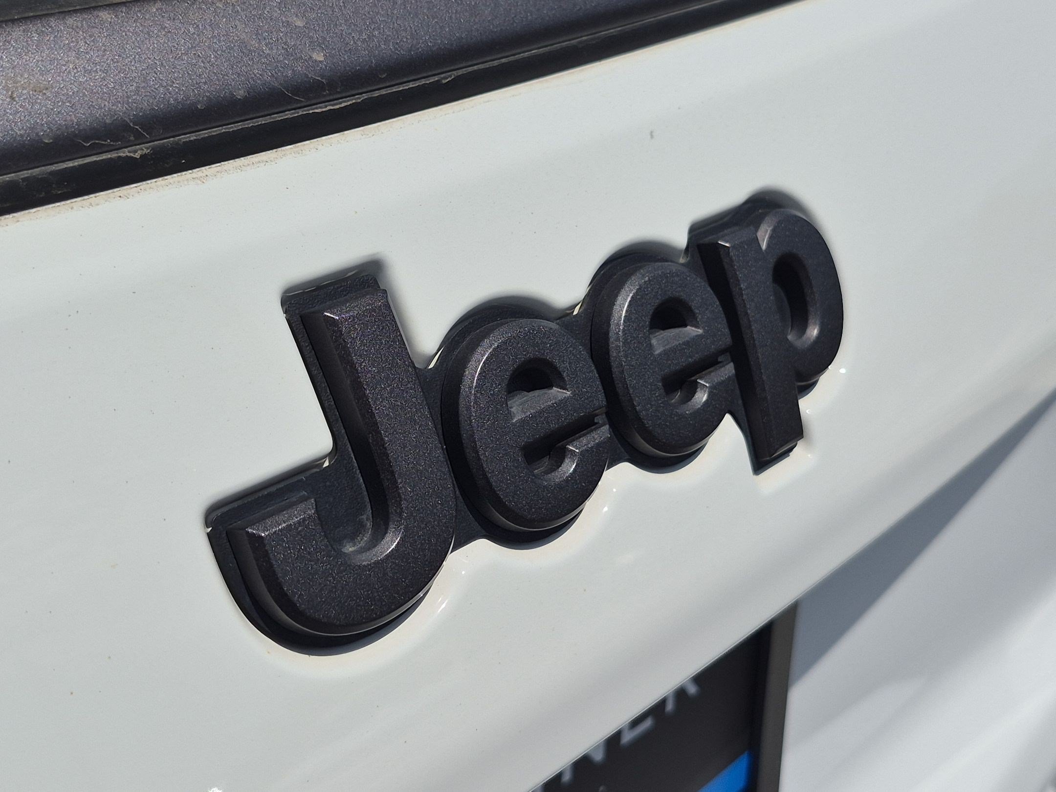 Used 2022 Jeep Compass Trailhawk w/ Trailhawk Elite Group AWD/4WD image 14