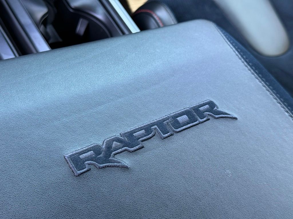 Certified 2022 Ford F150 Raptor w/ Raptor 37 Performance Package AWD/4WD image 11