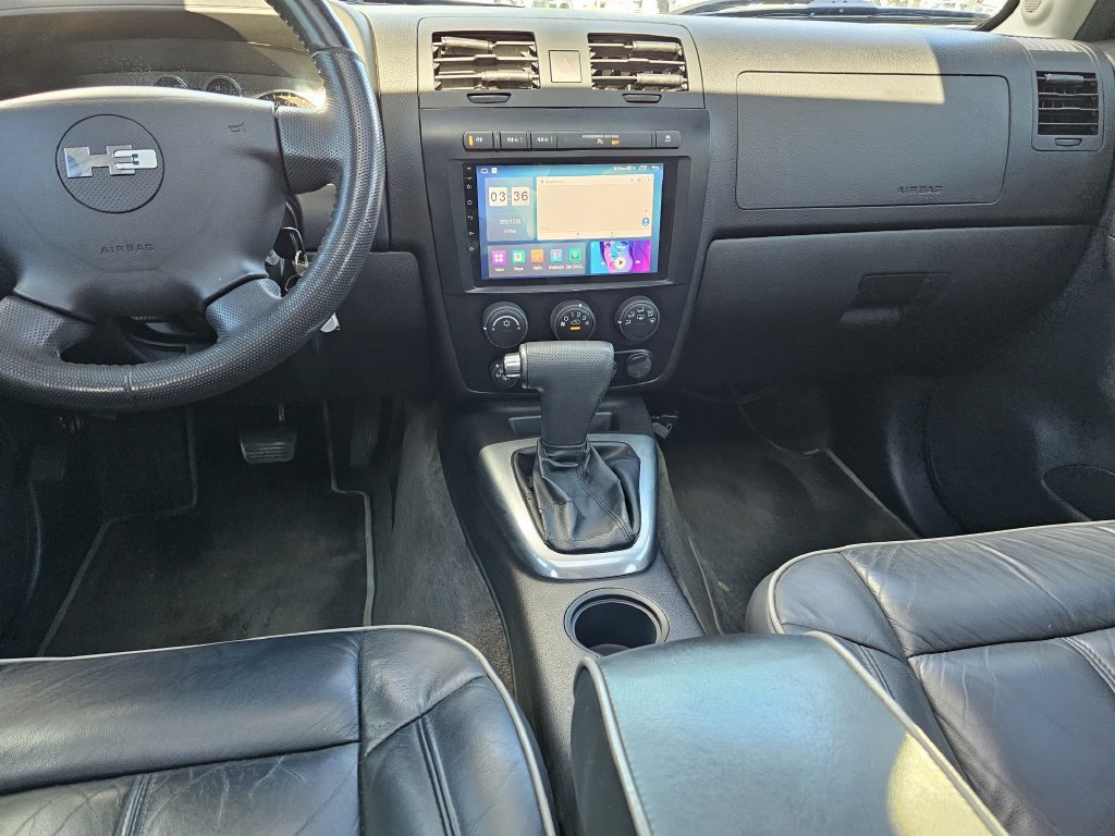 Used 2010 HUMMER H3 Luxury AWD/4WD image 13