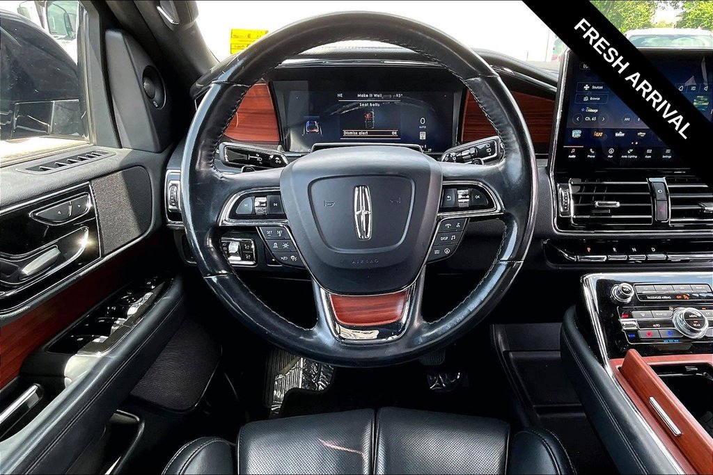 Used 2024 Lincoln Navigator L 4WD image 14