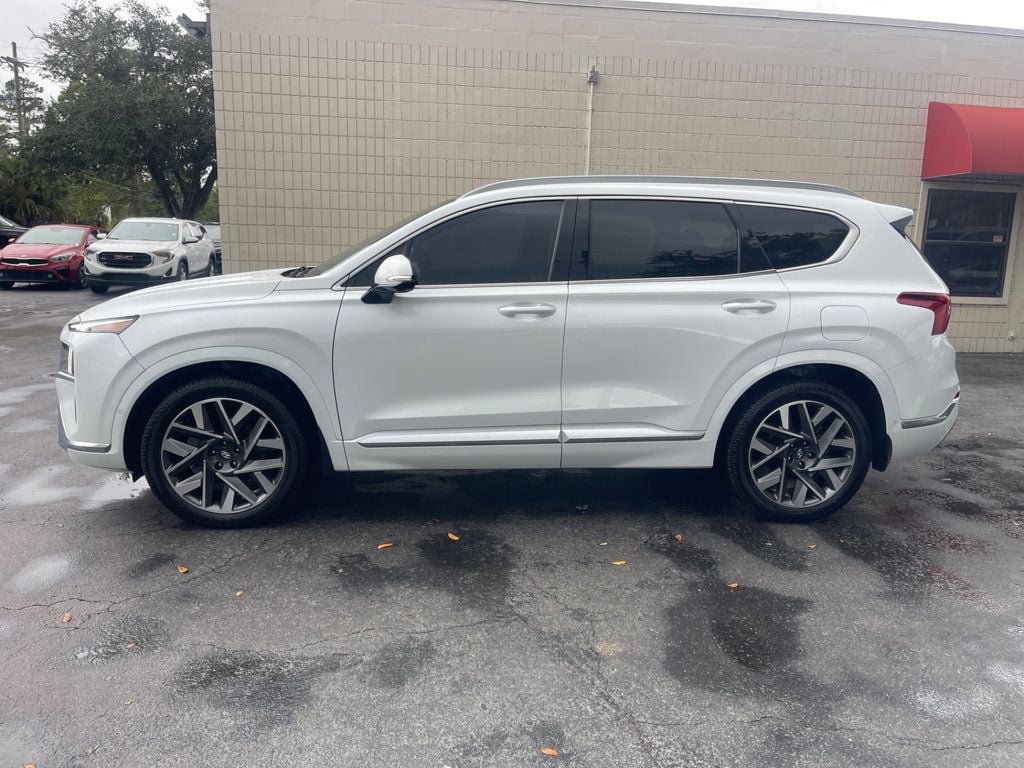Used 2022 Hyundai Santa Fe Calligraphy FWD image 2