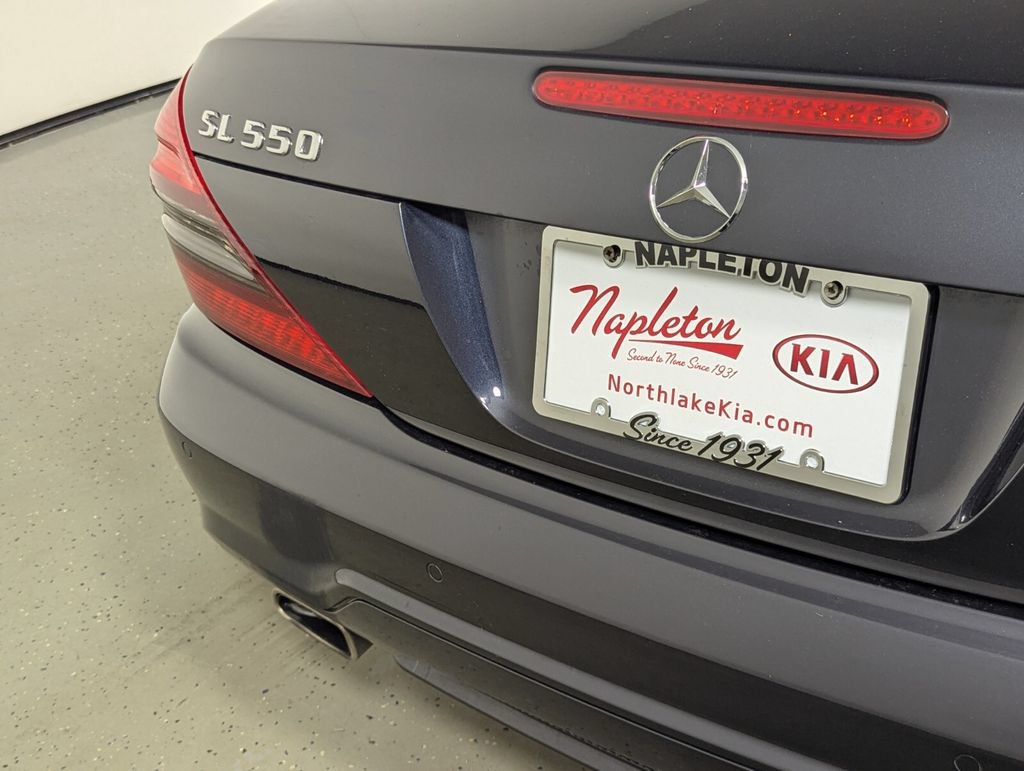 Used 2009 Mercedes-Benz SL 550 image 8