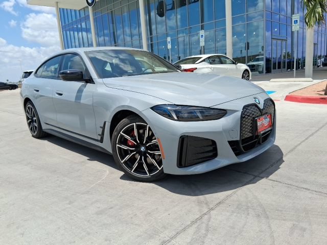 New 2026 BMW i4 eDrive40 w/ M Sport Package RWD image 1