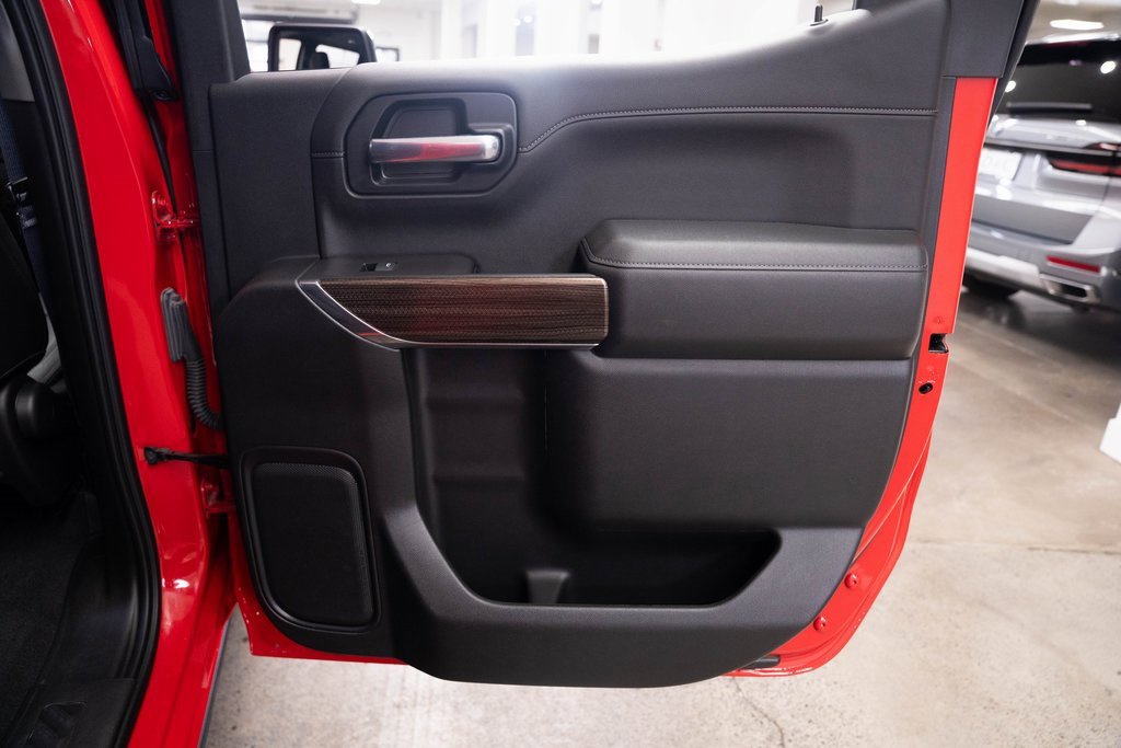 Used 2020 Chevrolet Silverado 1500 LT Trail Boss image 25