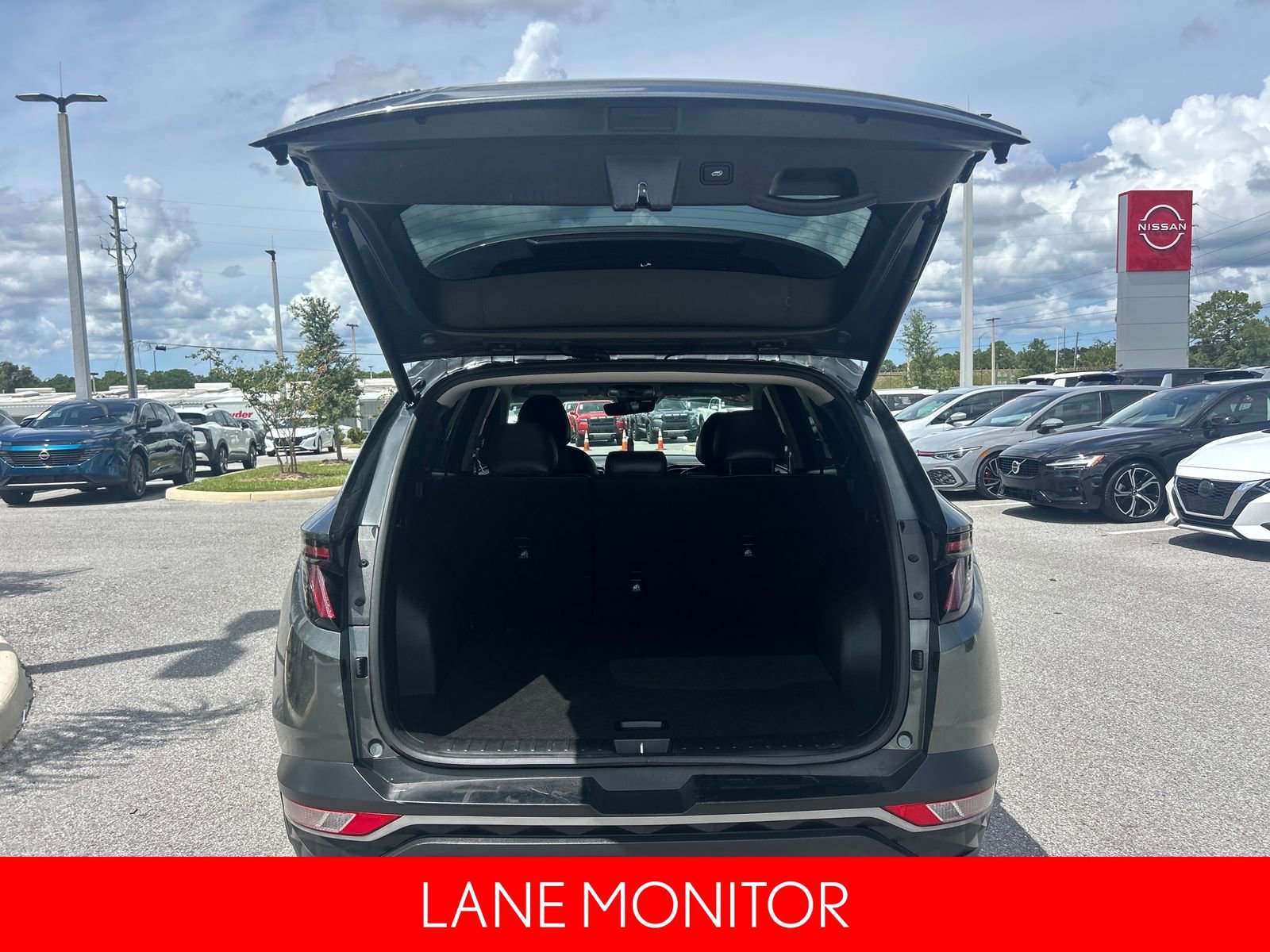 Used 2022 Hyundai Tucson SEL w/ Convenience + Premium Package image 11