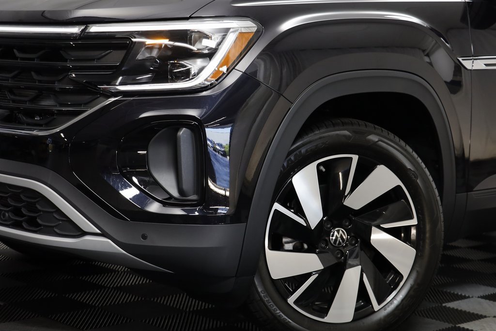 New 2026 Volkswagen Atlas Cross Sport SE image 3
