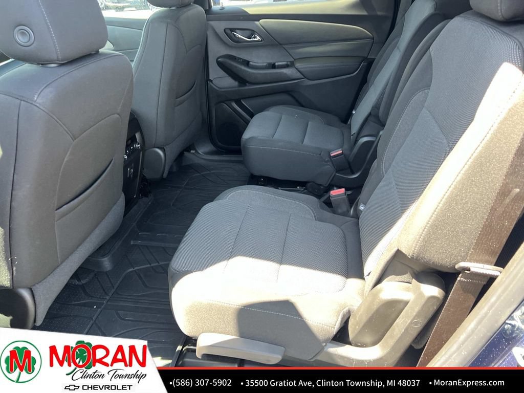 Certified 2023 Chevrolet Traverse LT FWD image 12