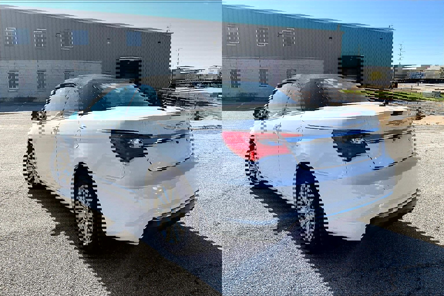 Used 2012 Chrysler 200 Touring image 5