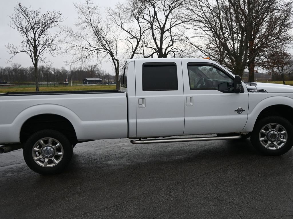 Used 2015 Ford F350 Lariat w/ Lariat Interior Package image 6