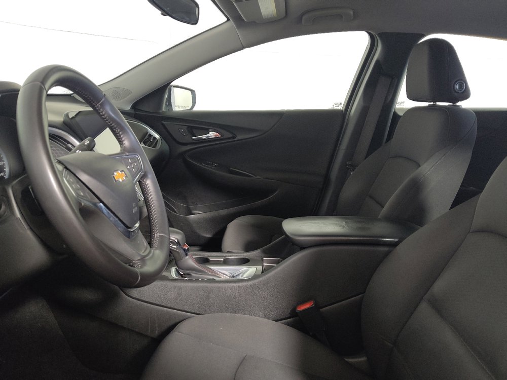 Used 2021 Chevrolet Malibu RS FWD image 17