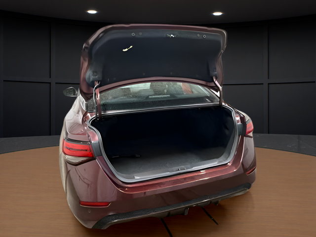 Used 2025 Nissan Sentra SV FWD image 7