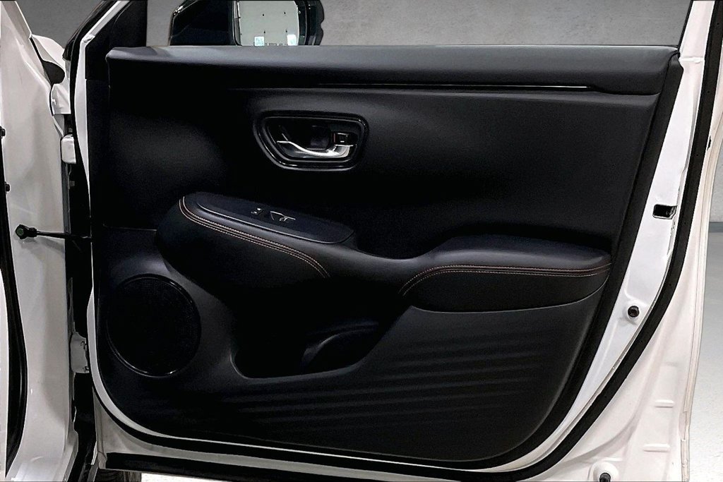 Used 2024 Honda HR-V Sport image 28