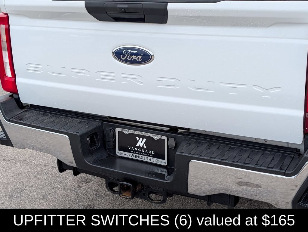 Used 2023 Ford F250 XLT w/ FX4 Off-Road Package AWD/4WD image 8