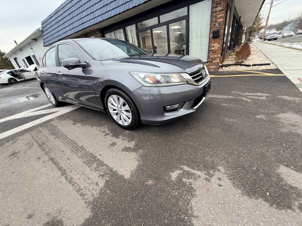 Used 2013 Honda Accord EX-L image 6