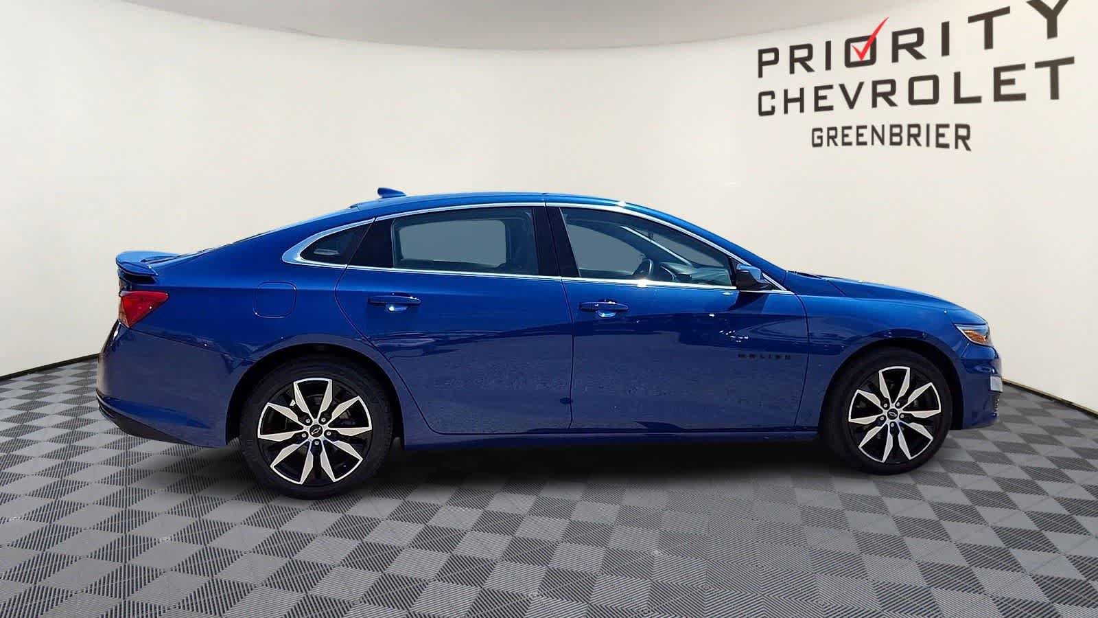 Used 2023 Chevrolet Malibu RS FWD image 9