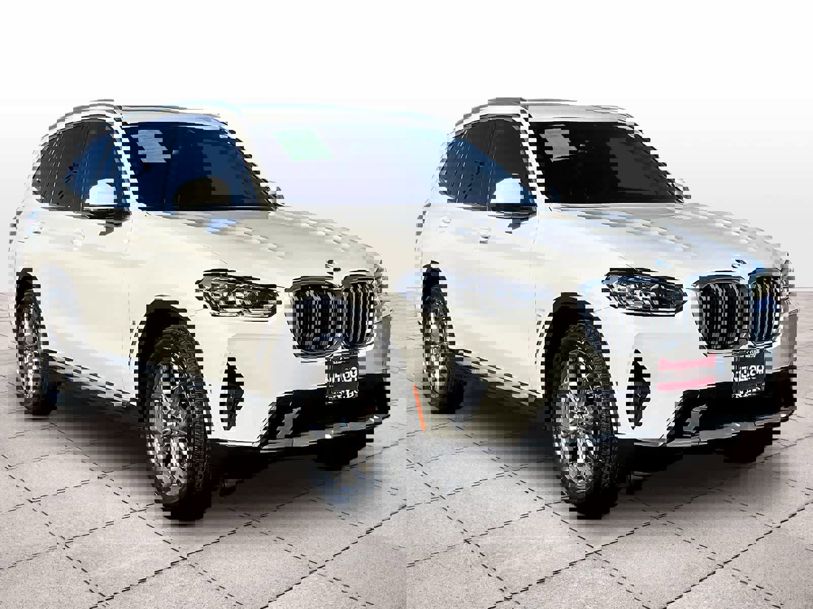 Used 2022 BMW X3 xDrive30i w/ Convenience Package image 2