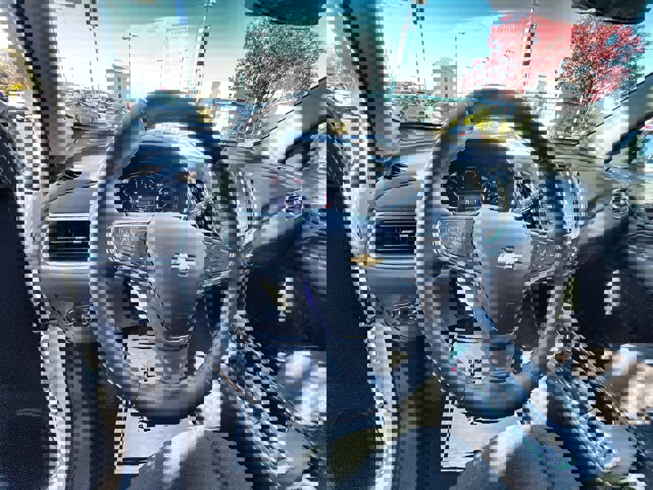 Used 2024 Chevrolet Equinox LT image 10