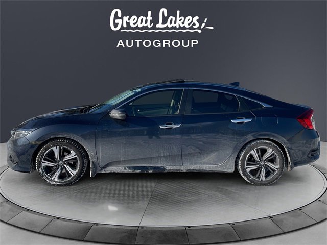 Used 2018 Honda Civic Touring image 2