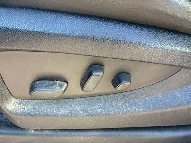 Used 2019 GMC Sierra 3500 Denali w/ Duramax Plus Package image 13