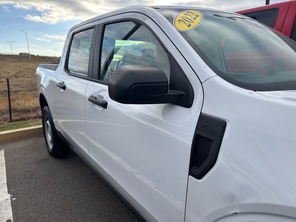 Used 2022 Ford Maverick XL FWD image 13