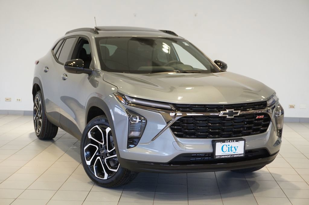 New 2026 Chevrolet Trax RS w/ Sunroof Package image 4