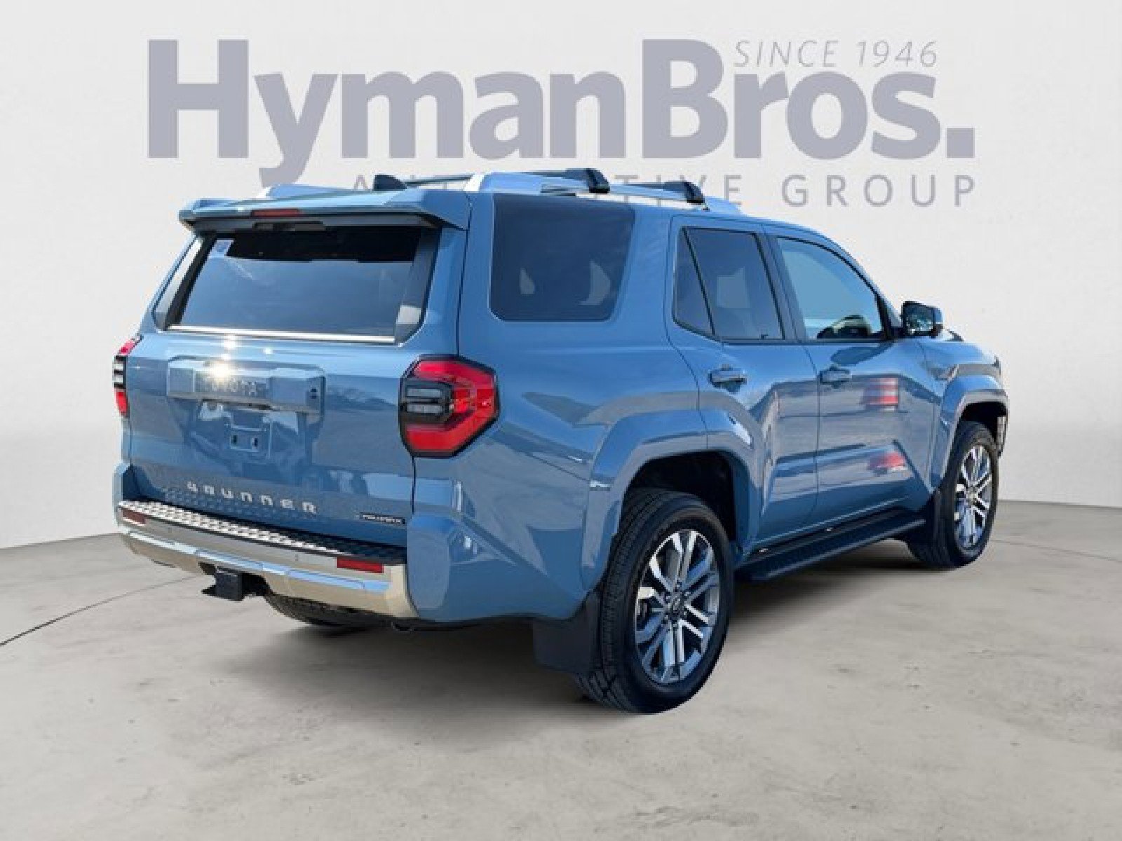 Used 2025 Toyota 4Runner Limited image 3