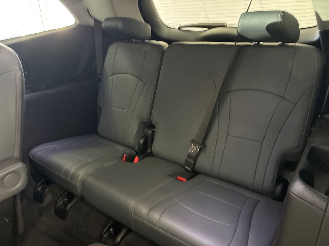 Used 2019 Buick Enclave Essence w/ Trailering Package, 5000 lbs. AWD/4WD image 18