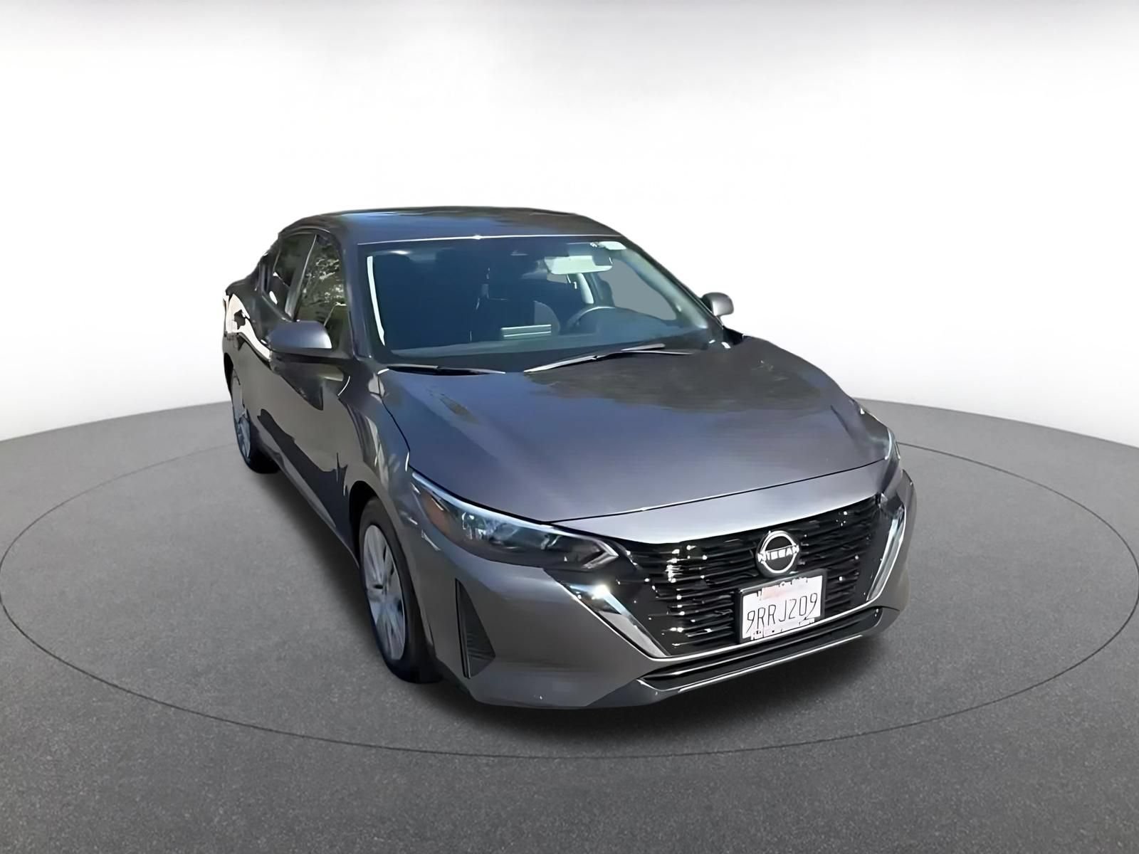 Used 2025 Nissan Sentra S FWD image 3