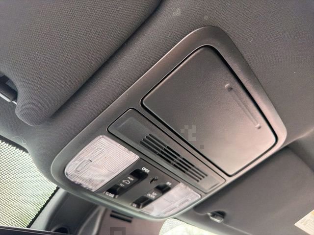 Used 2025 Honda Passport TrailSport image 31