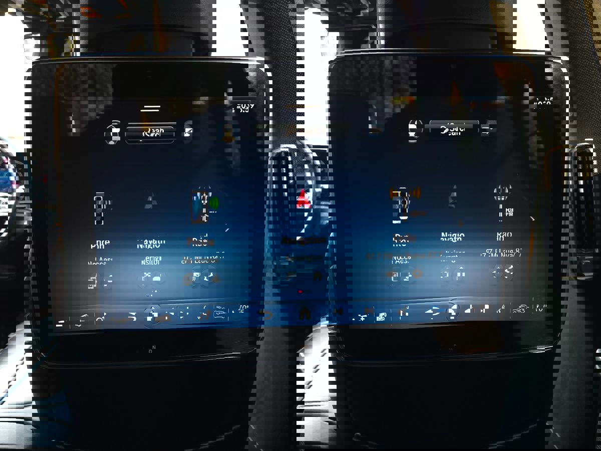 Used 2021 Mercedes-Benz S 580 4MATIC Sedan w/ Warmth & Comfort Package image 18