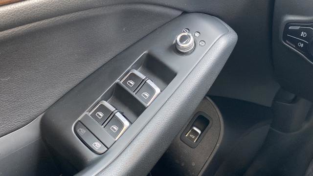 Used 2017 Audi Q5 2.0T Premium image 22