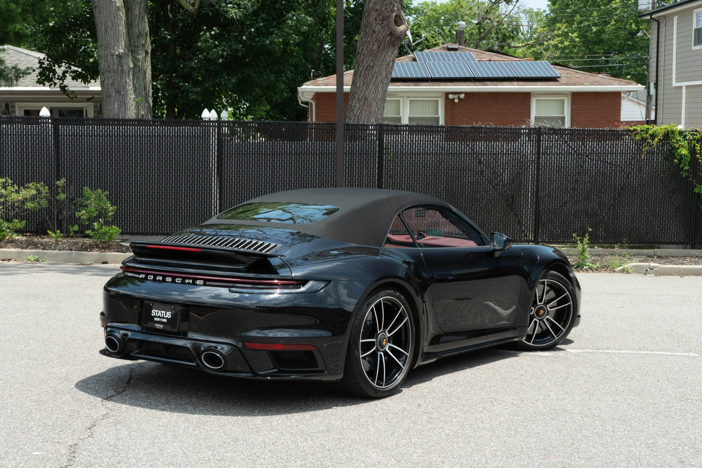 Used 2021 Porsche 911 Turbo image 39