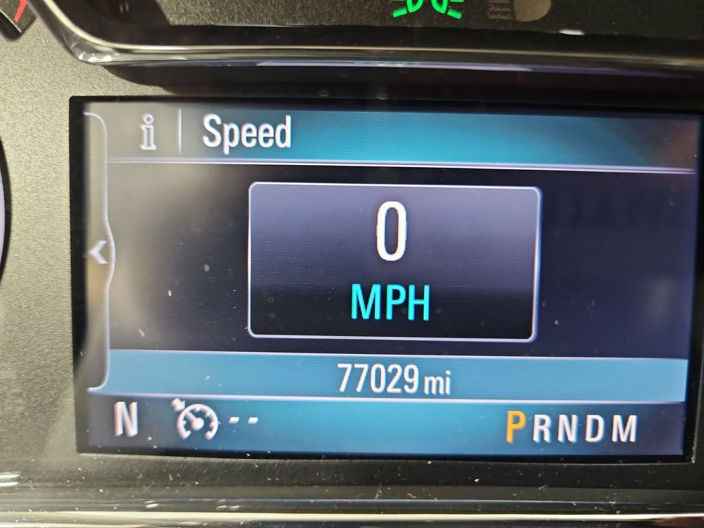 Used 2014 Buick Regal FWD image 17