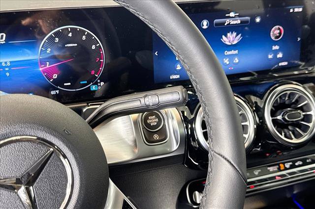 New 2026 Mercedes-Benz GLB 250 image 15