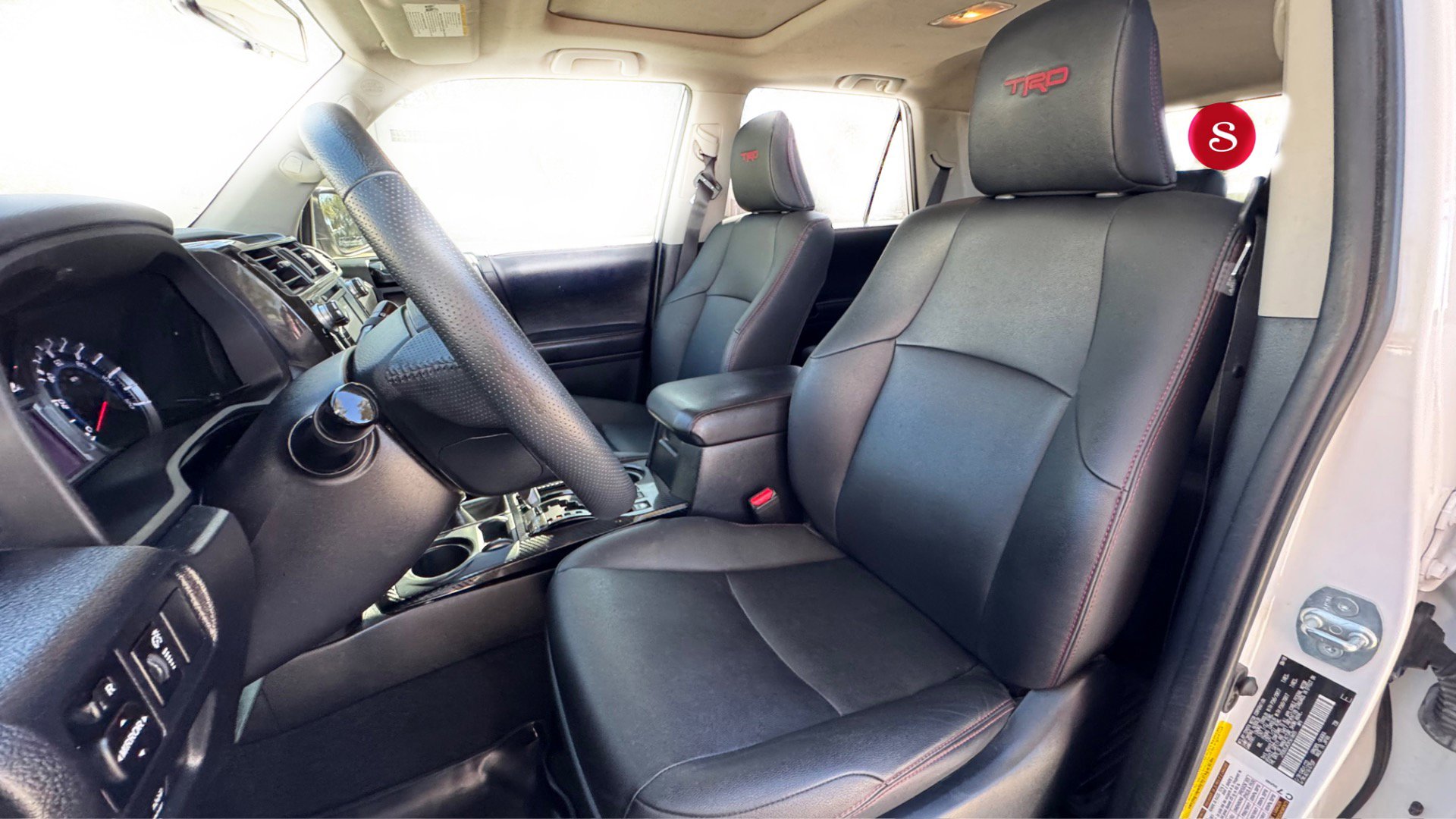 Used 2019 Toyota 4Runner TRD Off-Road Premium image 16