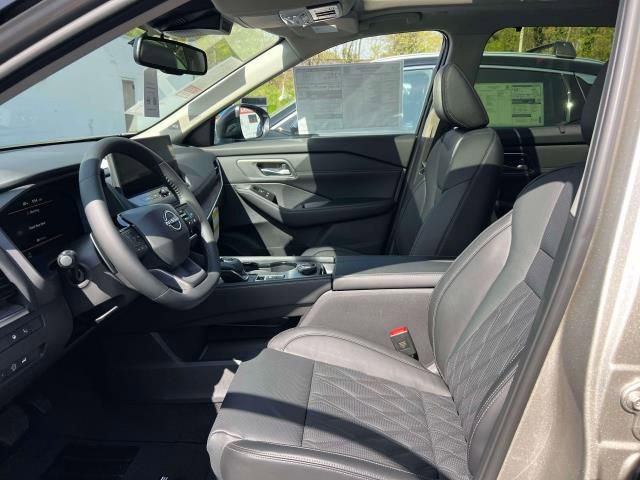 New 2026 Nissan Rogue Platinum w/ Platinum Premium Package AWD/4WD image 15