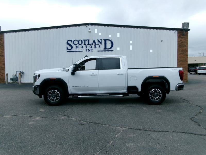 Used 2026 GMC Sierra 2500 SLE w/ SLE Value Package; AWD/4WD image 1