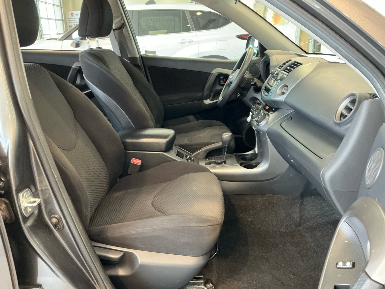 Used 2010 Toyota RAV4 Sport AWD/4WD image 18