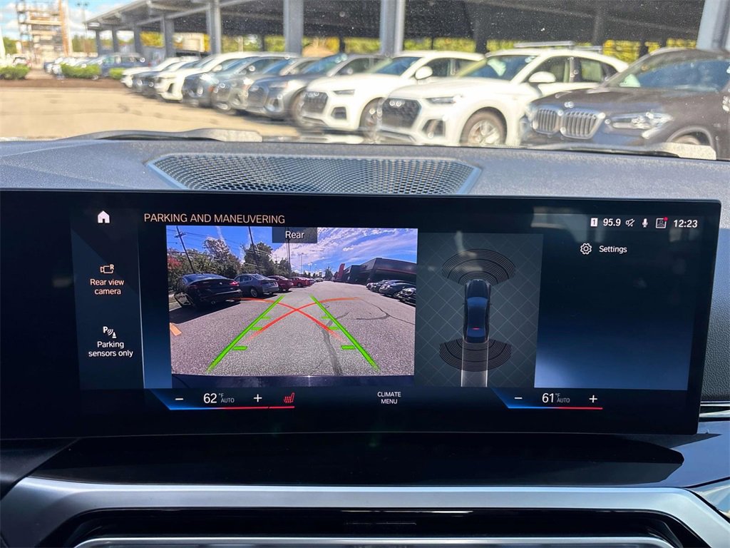 Used 2024 BMW 330e xDrive image 23