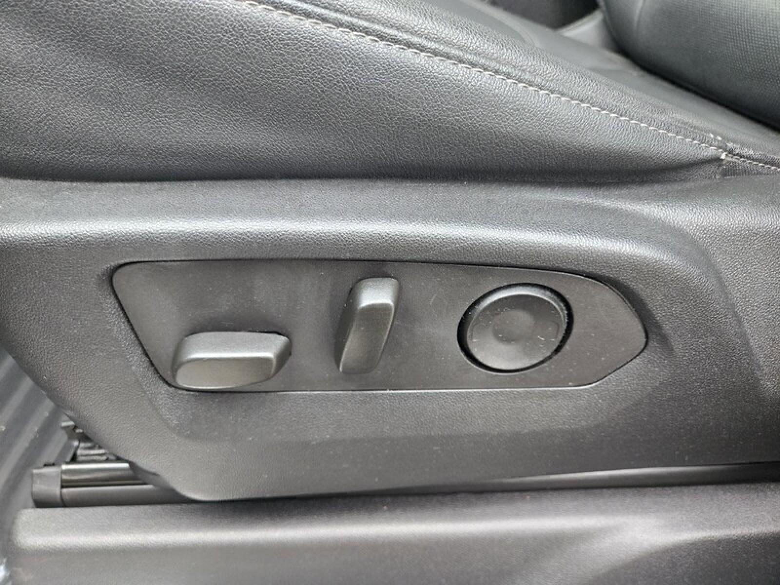 Used 2023 Chevrolet Silverado 1500 LTZ w/ LTZ Premium Texas Edition image 19