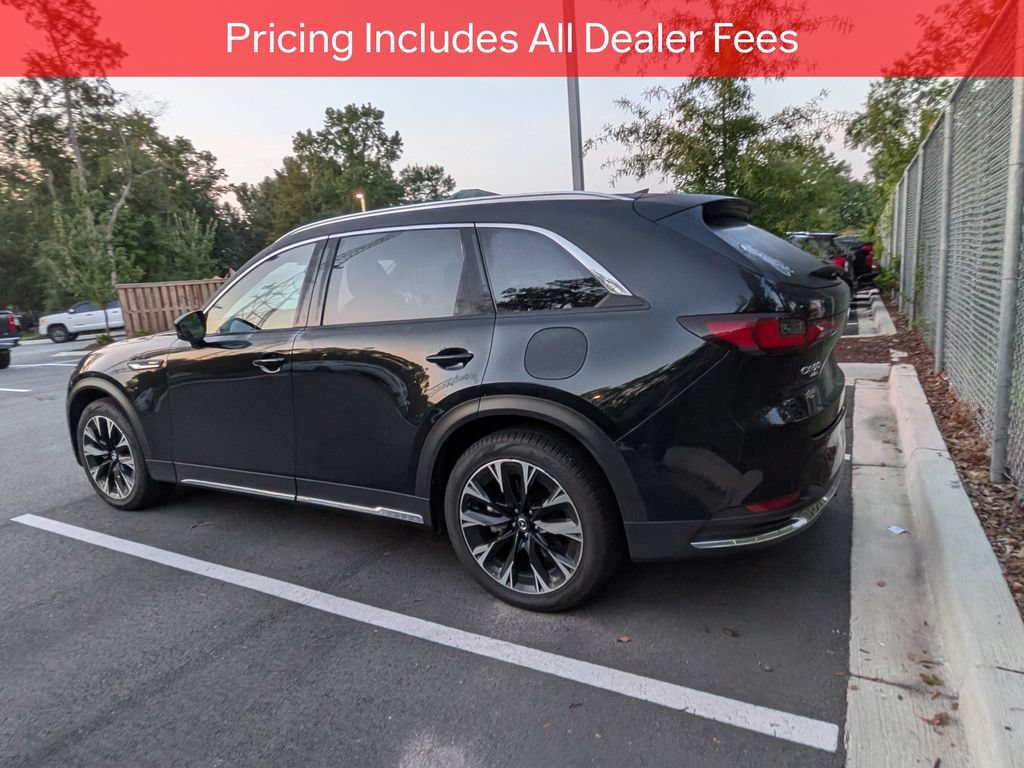 Used 2024 MAZDA CX-90 Plug-In Hybrid w/ Premium Pkg AWD/4WD image 4