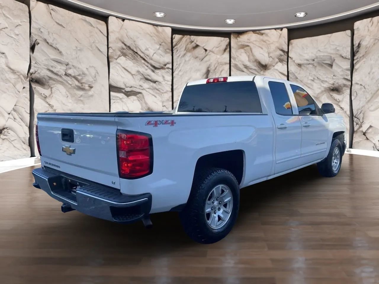 Used 2015 Chevrolet Silverado 1500 LT w/ All Star Edition AWD/4WD image 5