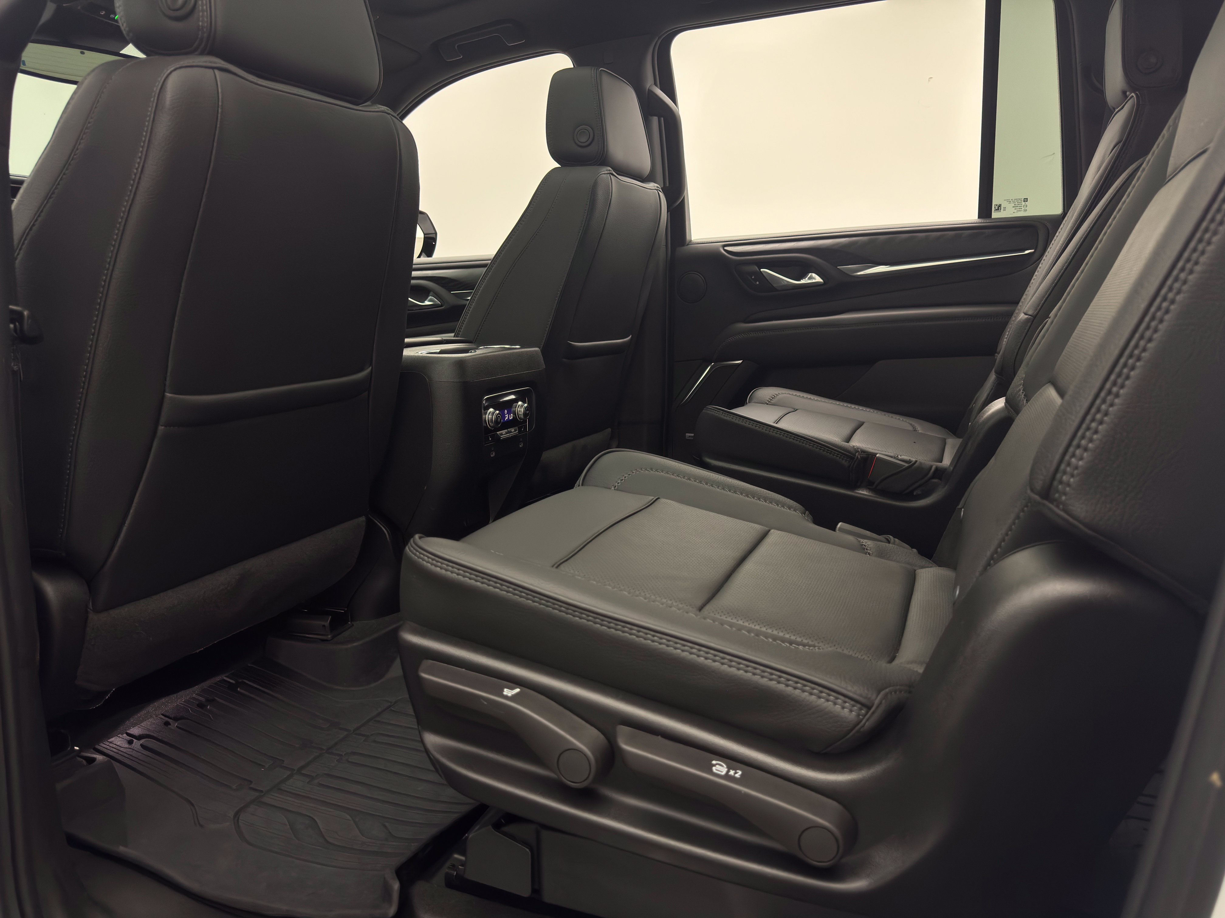 Used 2024 GMC Yukon XL Denali w/ Max Trailering Package AWD/4WD image 49