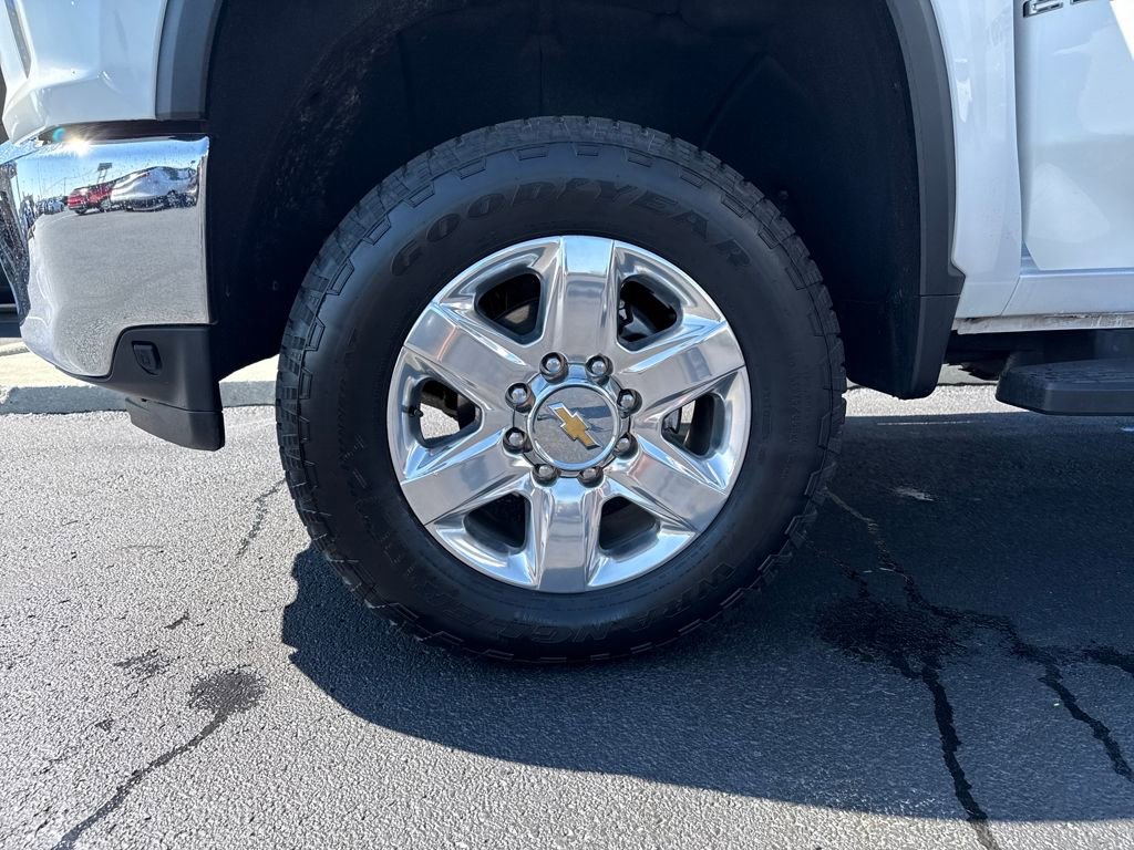 Used 2022 Chevrolet Silverado 2500 LTZ w/ LTZ Plus Package image 34